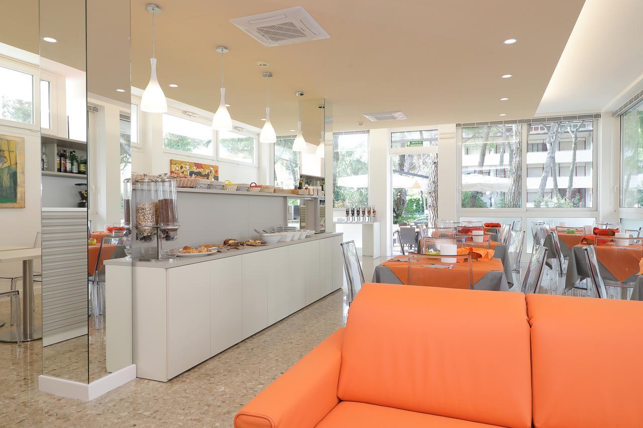 Hotel Meuble Zenith 리그나노 사비아도로 외부 사진